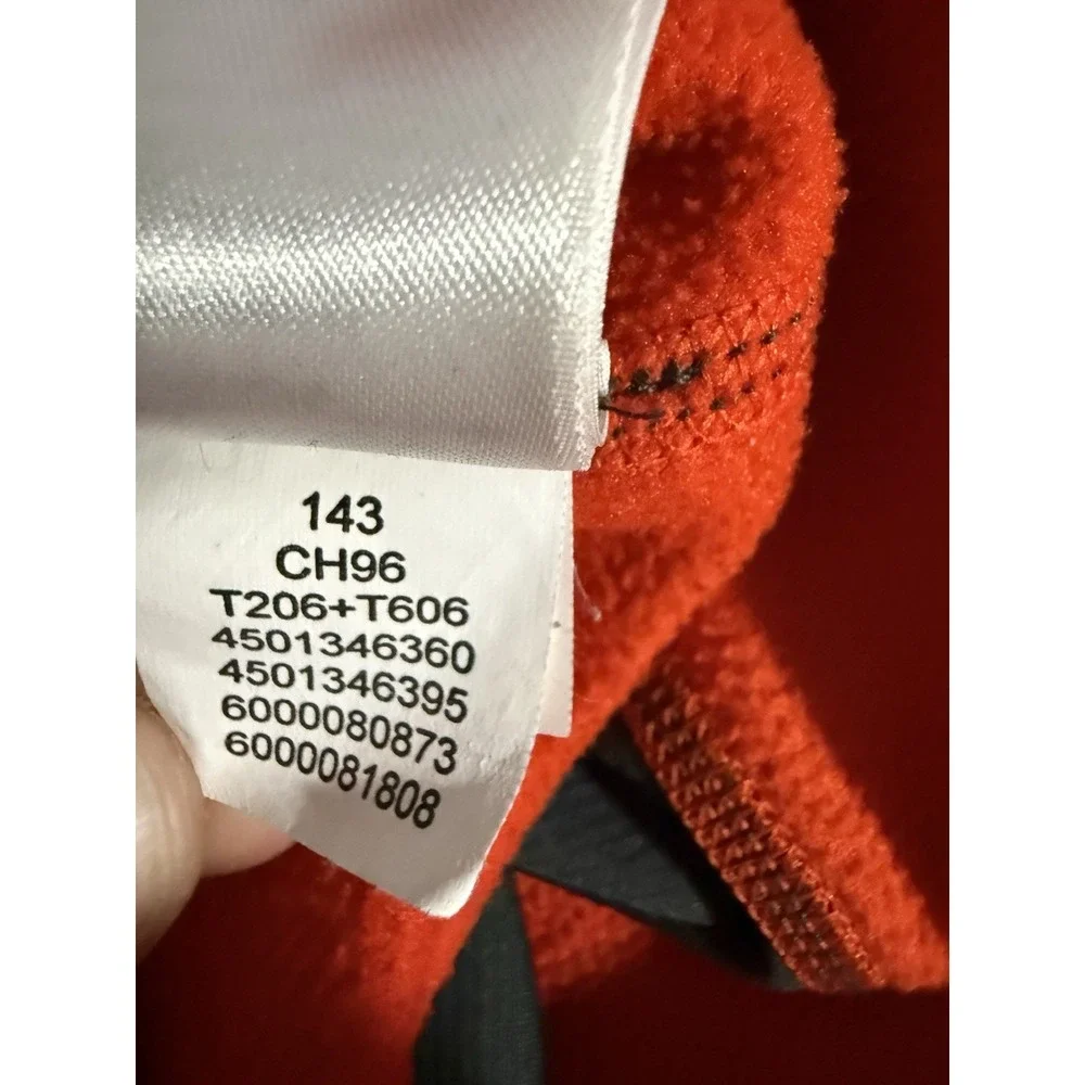 The North Face Flashdry MensTop Large Red 1/4 Zip Pullover Lightweight Thumbloop